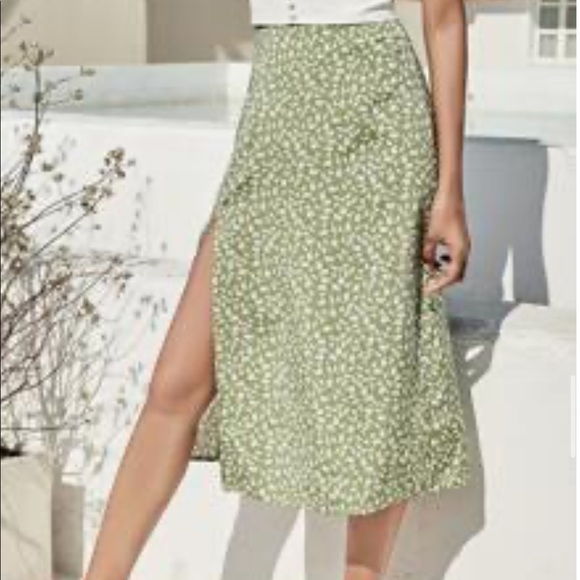 Shein Midi Skirt - Picture 3 of 3